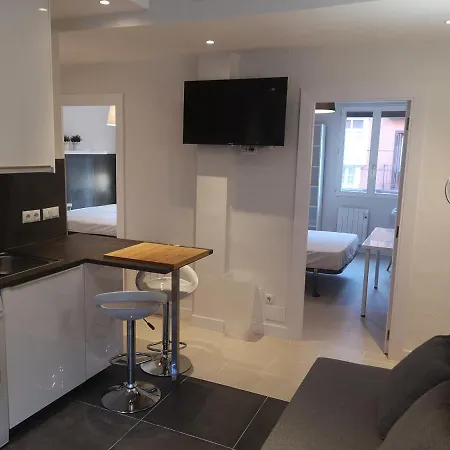 Vive En La Almendra Medieval 1º Appartement